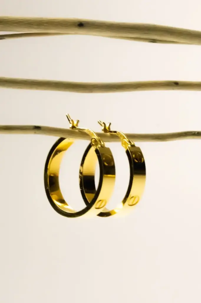 Gold Hoop Earrings – Minimalist Medium